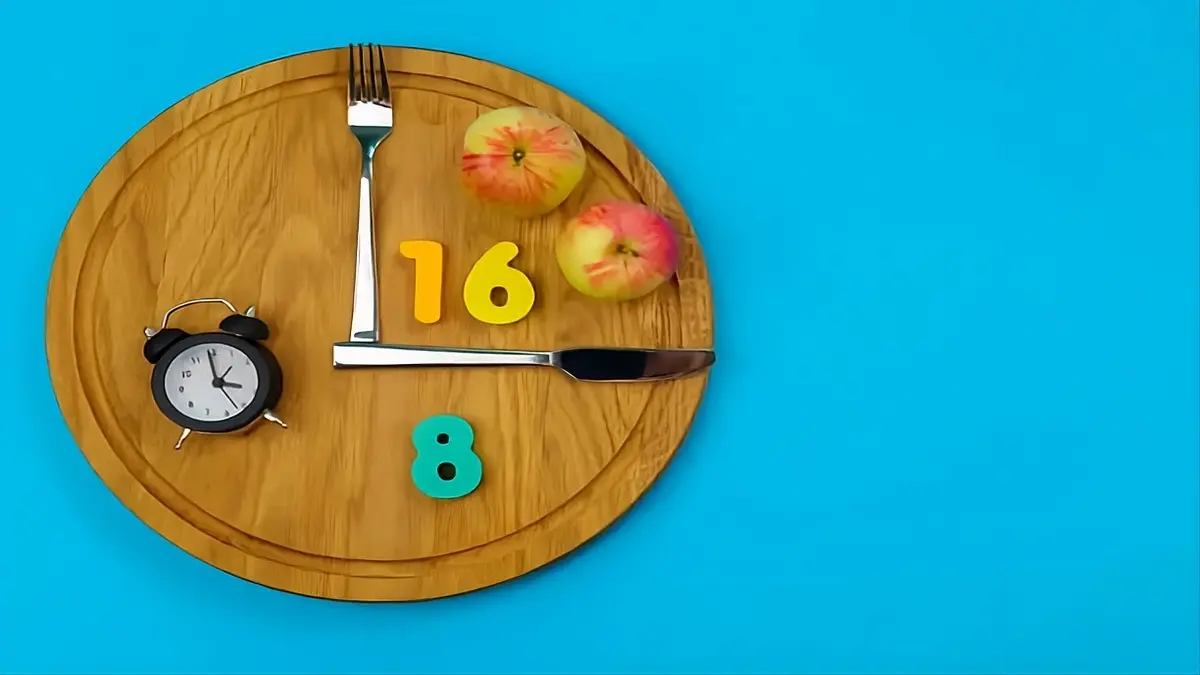 Jeûne Intermittent en 2026 : Pourquoi la Fenêtre 16/8 est peut-être déjà Dépassée ?